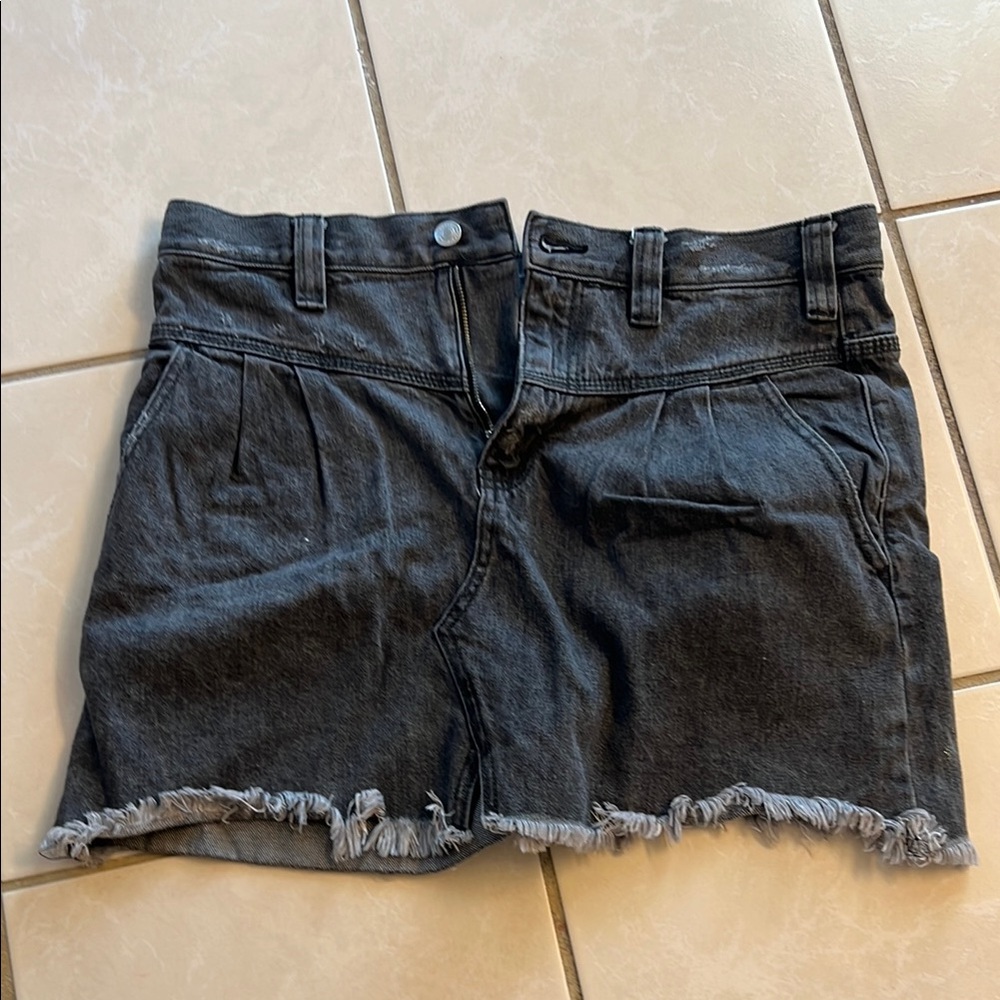 We the Free skirt size women’s 29